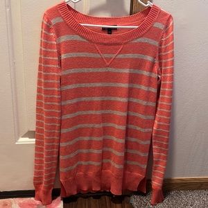 Long sleeved sweater